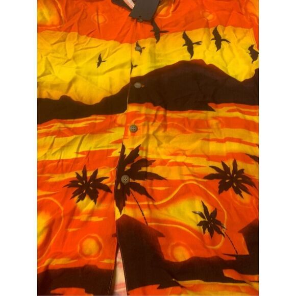 Multicolored Nature Graphic Button Down Top - Picture 3 of 7